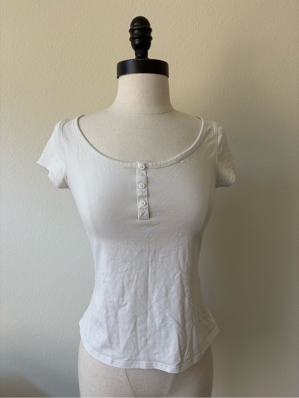 Lululemon | White Cap-Sleeve Henley T-Shirt